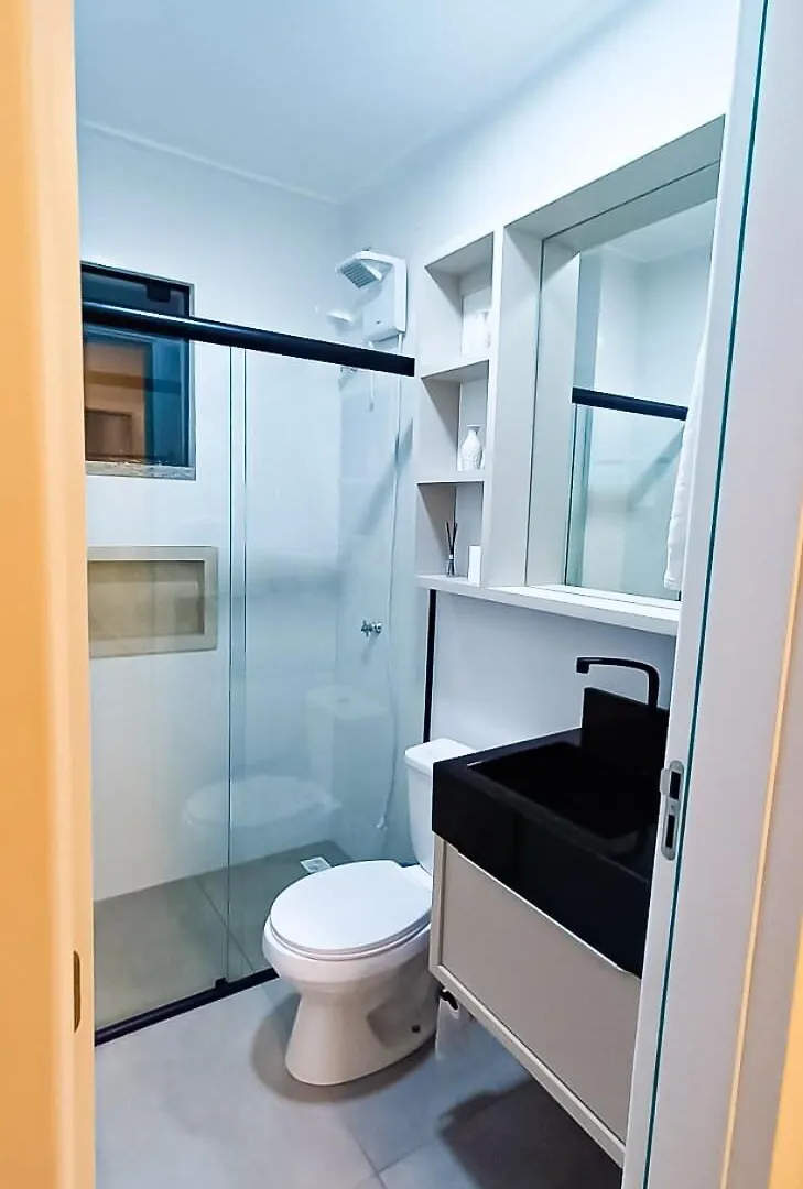 Lägenhet Apartamento A 500Mt Do Mar, Perto Do Beto Carrero, Com Ar Condicionado Piçarras